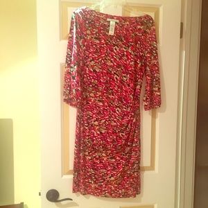 Three quarters sleeve dress